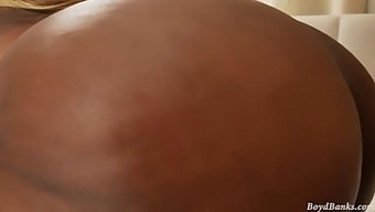 Voluptuous Vixen Enjoying Bbc'S Big Cock
