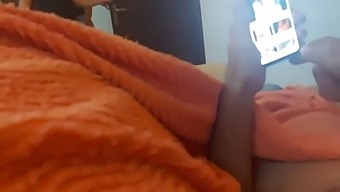 내 파트너를 위해 특별한 선물을 만들었습니다. 전체 플랫폼에서 확인하세요